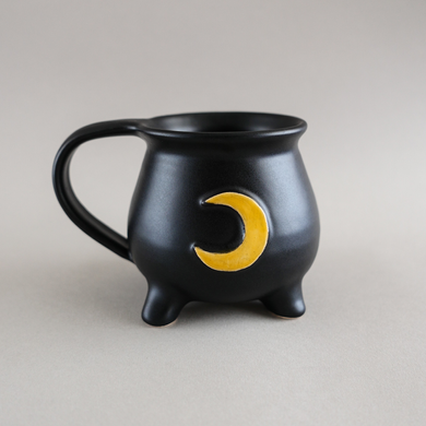 Набір "Вечорниці" M (чай, керамічне горнятко, парфумована свічка "Amber Light", листівка)